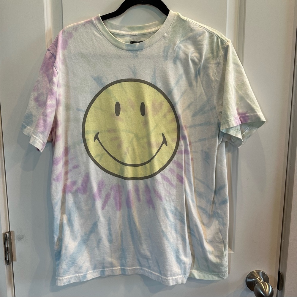 American Eagle Tee